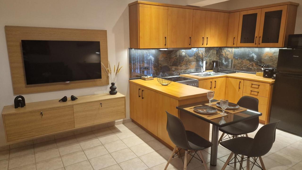Primrose Apartments Tolón Dış mekan fotoğraf