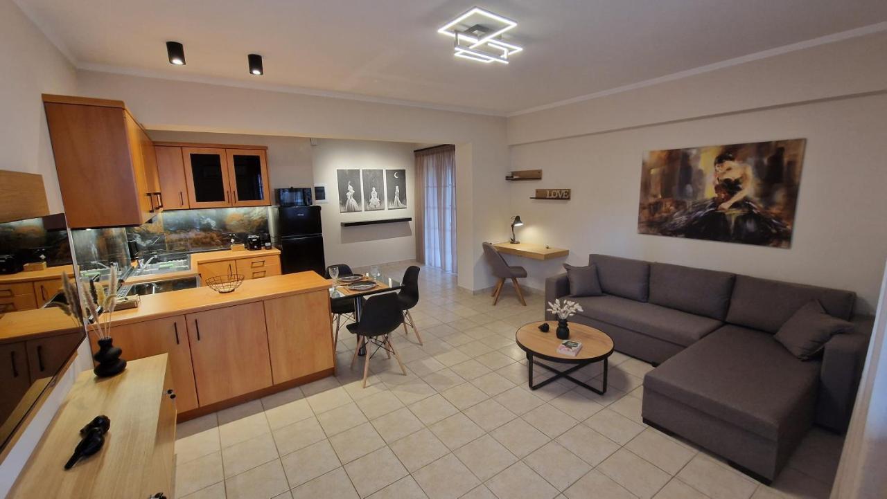 Primrose Apartments Tolón Dış mekan fotoğraf